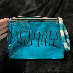 Victoria’s Secret toiletry bag